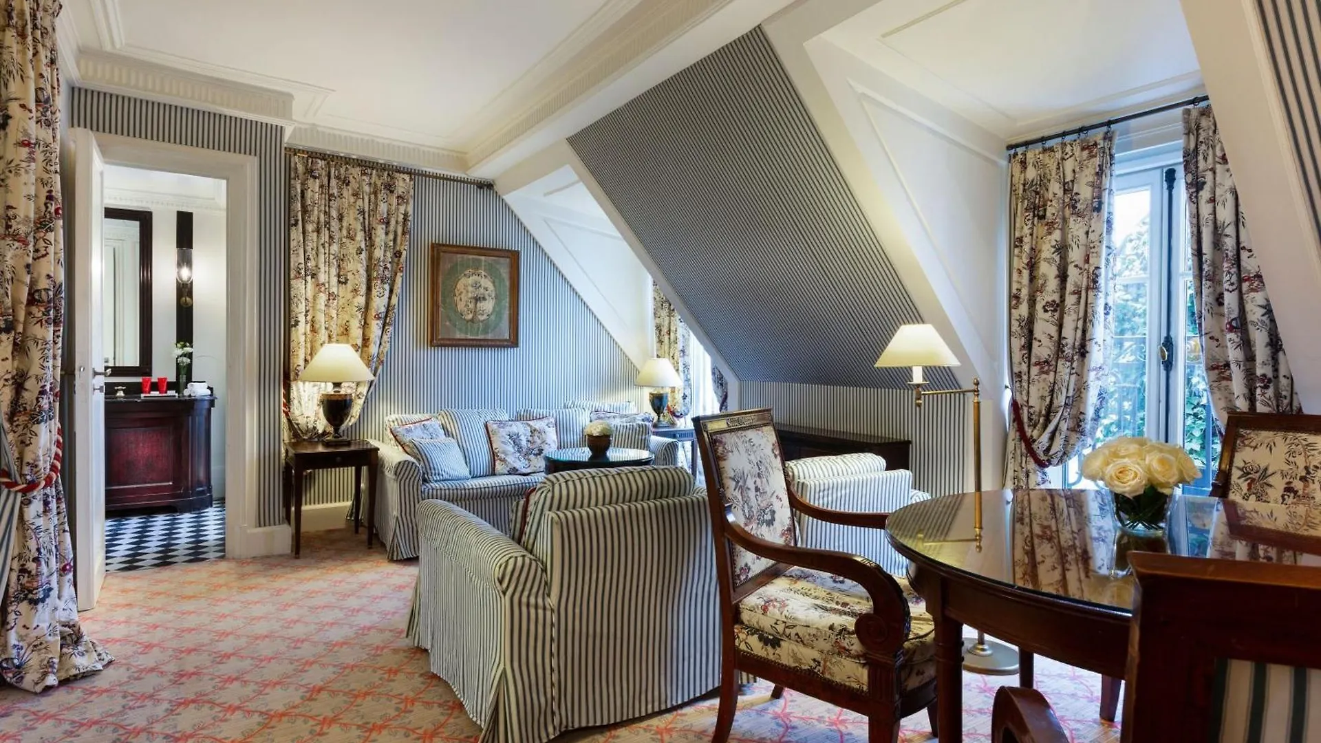 Le Dokhan'S Paris Arc De Triomphe, A Tribute Portfolio Hotel