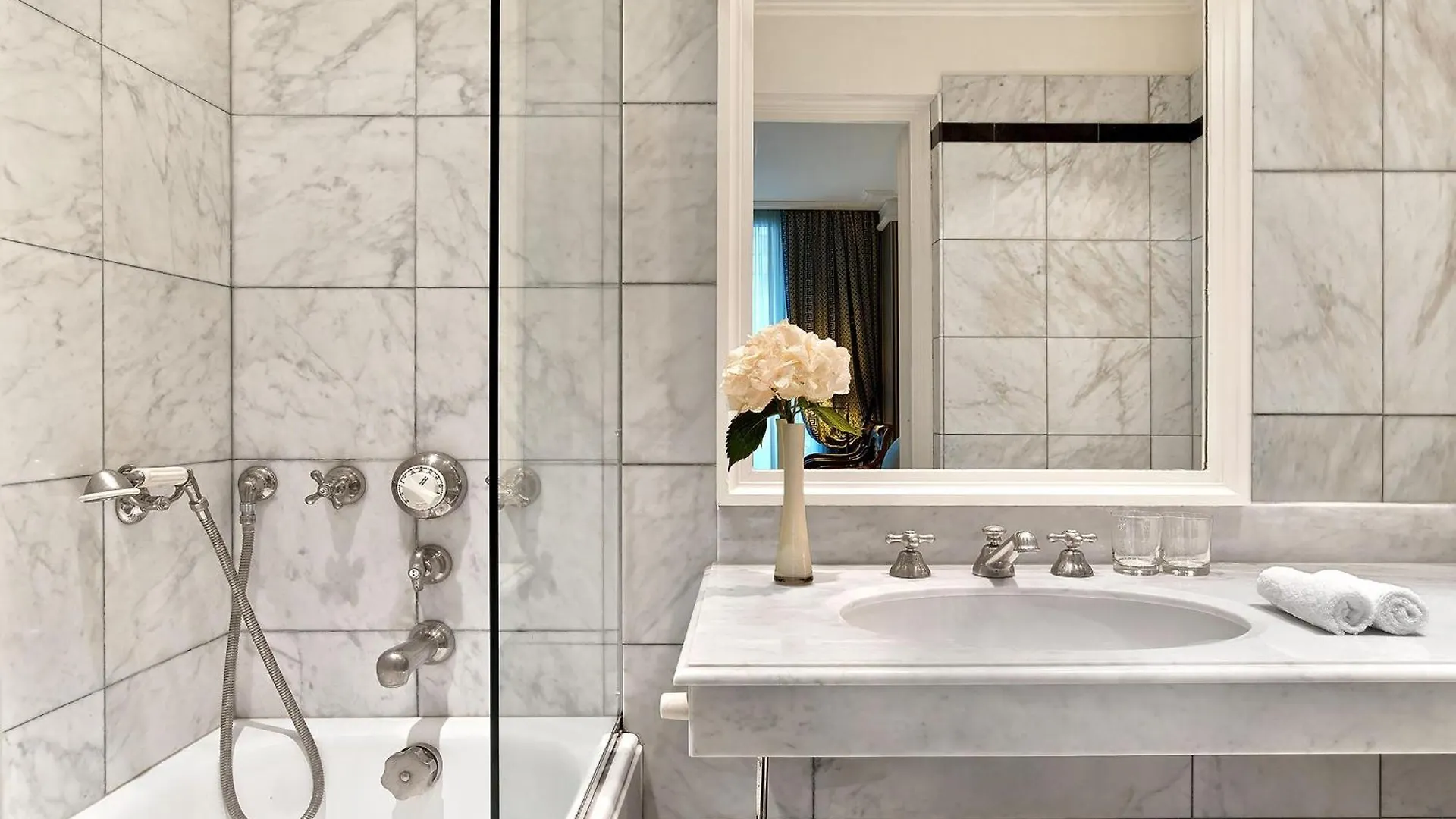 Le Dokhan'S Paris Arc De Triomphe, A Tribute Portfolio Hotel France