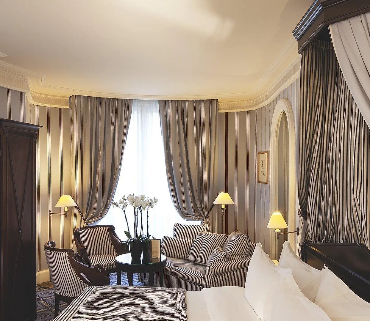Le Dokhan'S Paris Arc De Triomphe, A Tribute Portfolio Hotel